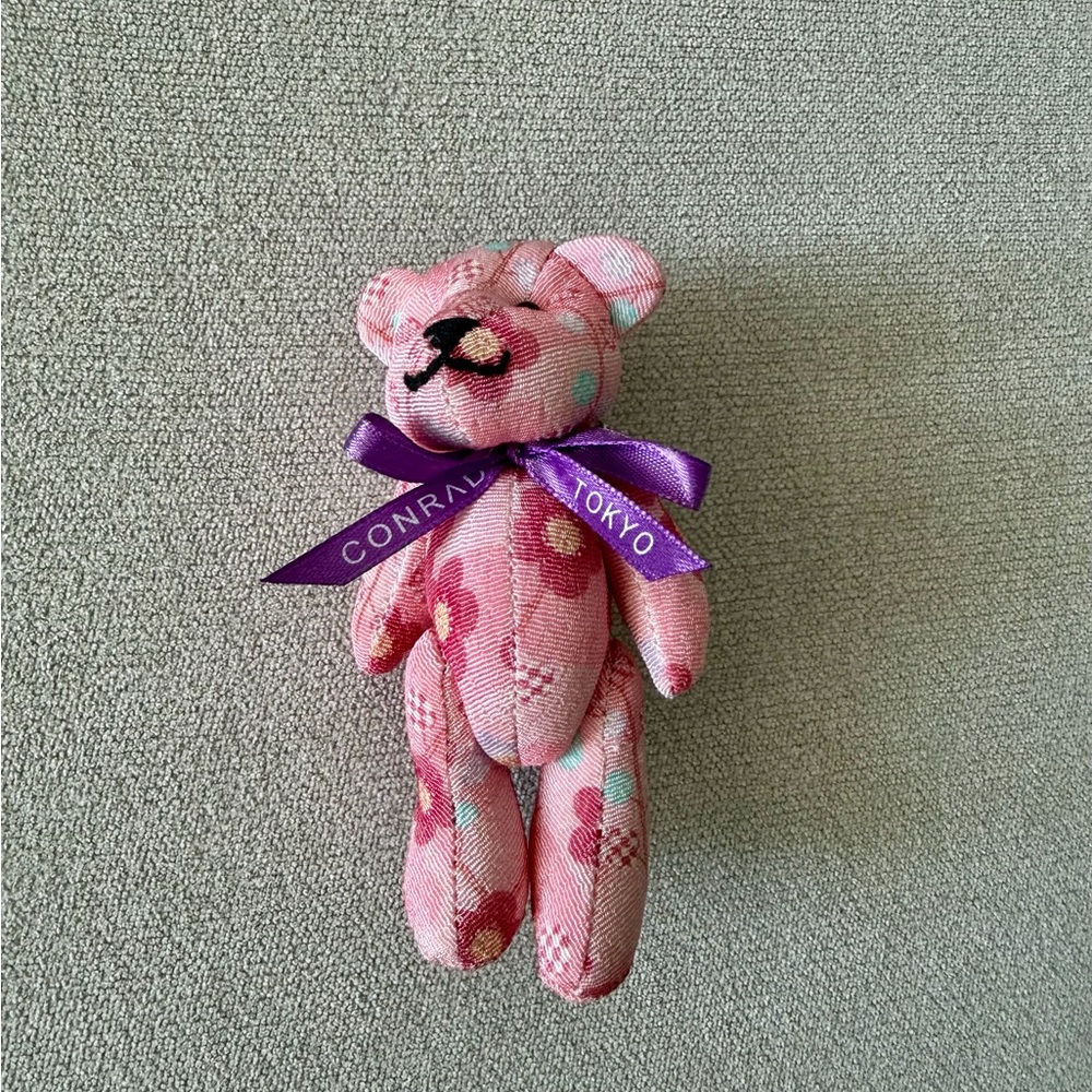 Conrad Tokyo Sakura Bear Keychain in Pink